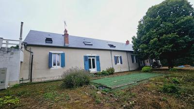 Maison - 206 m² - 8 pièces
