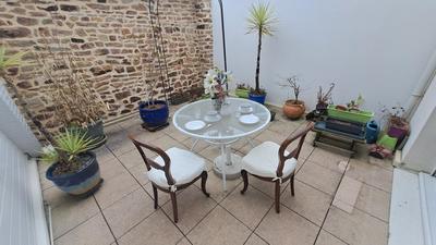 Appartement - 84 m² - 3 pièces