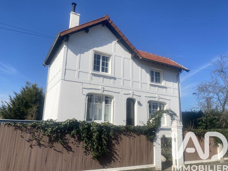 Maison - 76 m² - 4 pièces