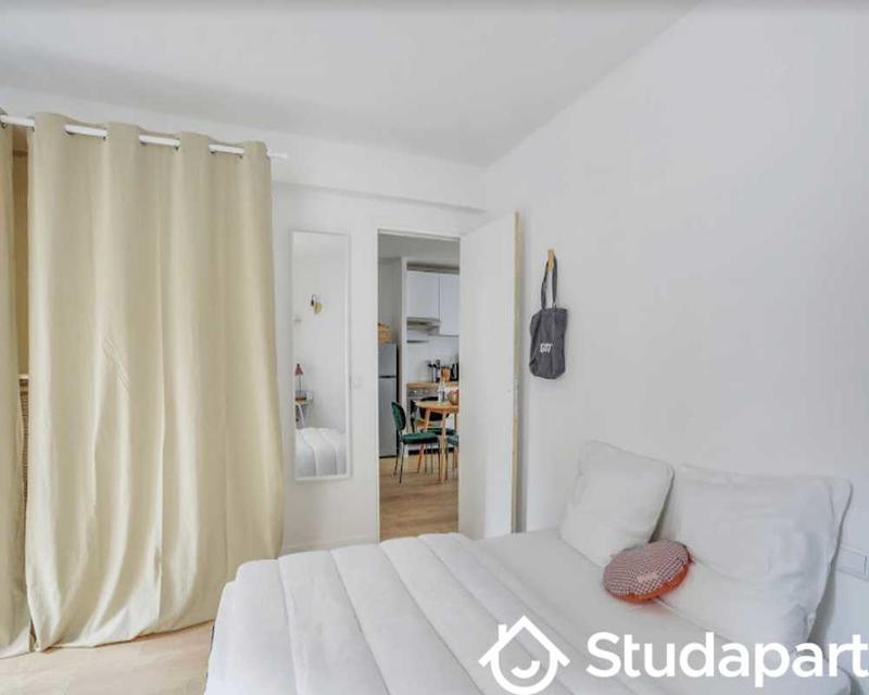 Chambre - 25 m² - 1 pièce