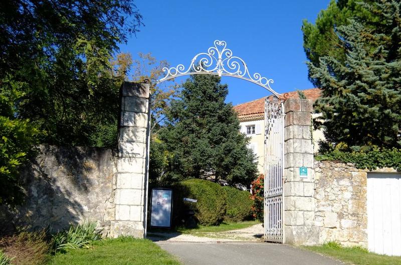 Demeure - 576 m² - 10 pièces