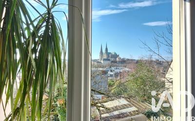 Maison - 148 m² - 7 pièces