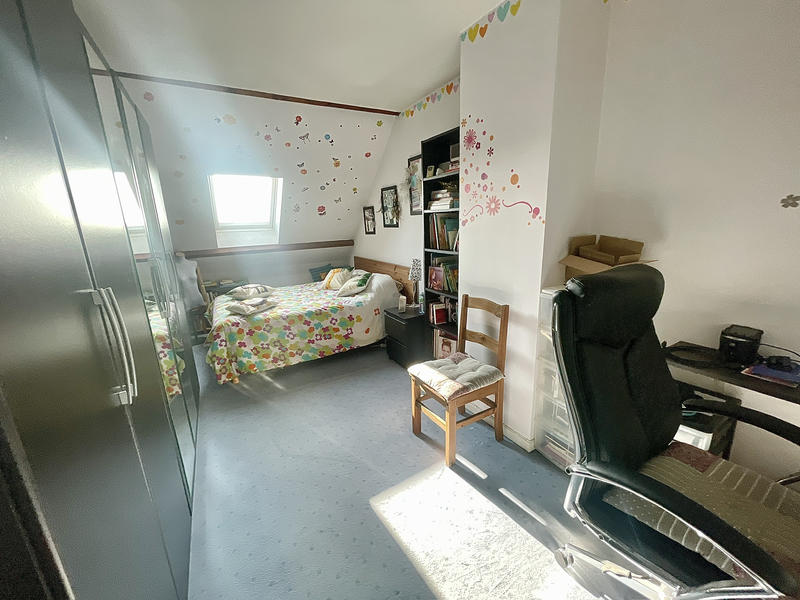 Duplex - 122 m² - 6 pièces