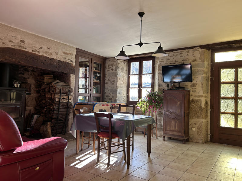 Propriété - 114 m² - 5 pièces