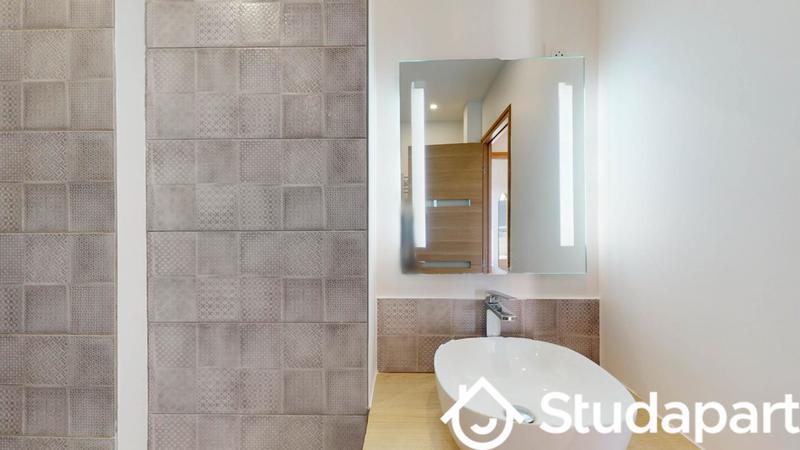 Chambre - 12 m² - 1 pièce