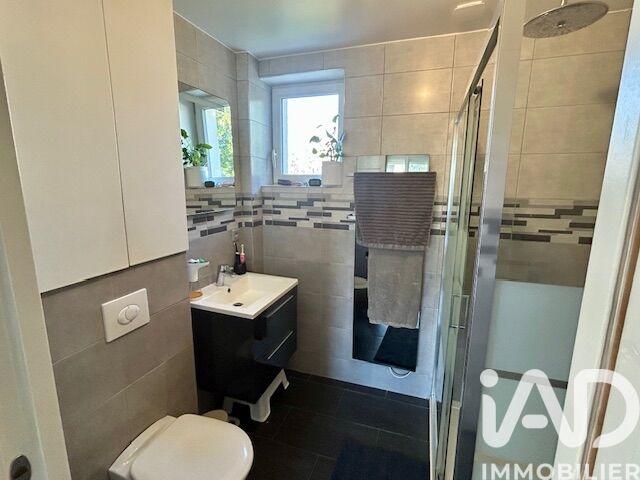 Maison - 112 m² - 7 pièces