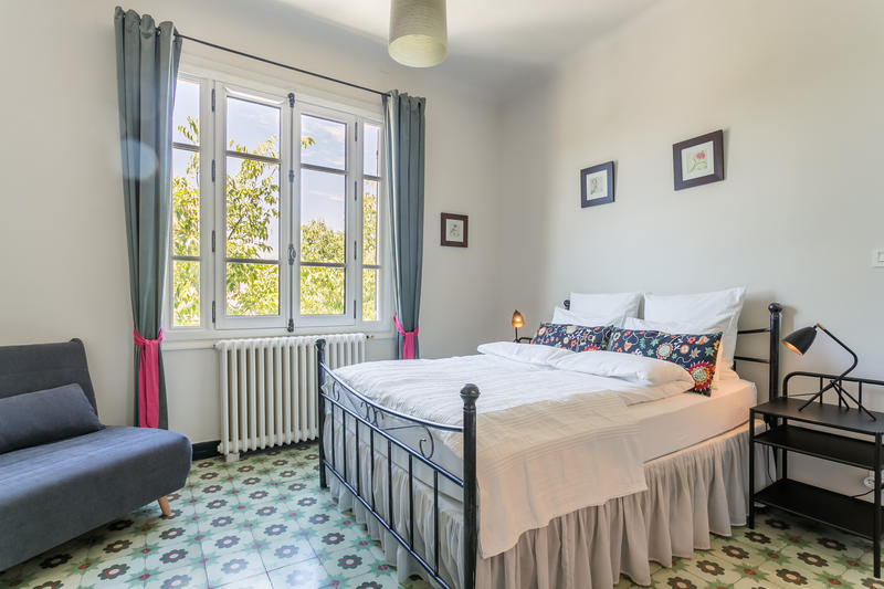 Bastide - 350 m² - 12 pièces