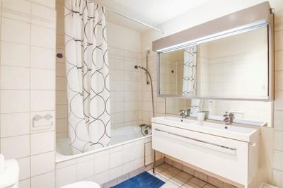 Chambre - 10 m² - 6 pièces