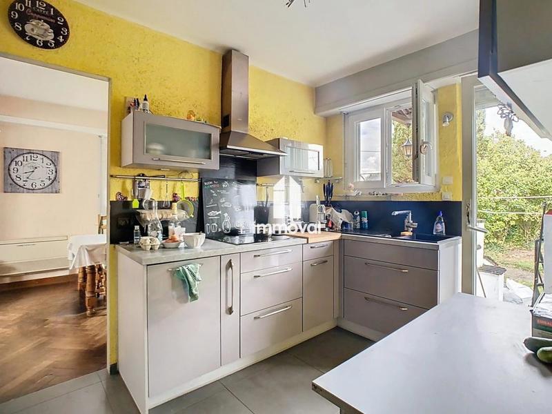 Maison - 97 m² - 5 pièces