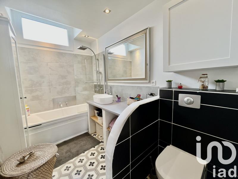 Maison - 138 m² - 4 pièces