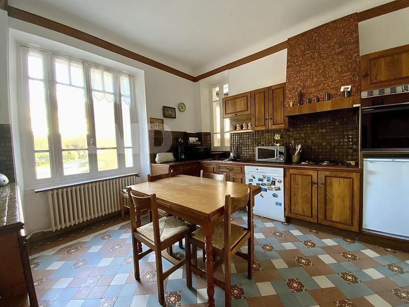 Maison - 147 m² - 7 pièces