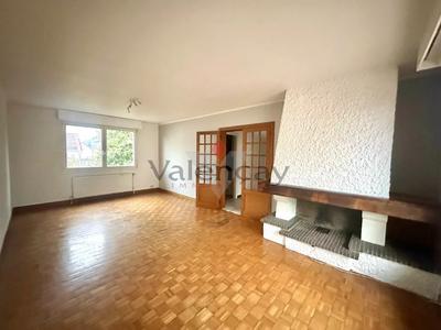 Maison - 138 m² - 7 pièces