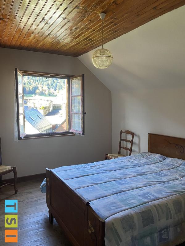 Maison - 98 m² - 5 pièces