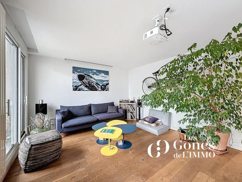 Appartement - 77 m² - 3 pièces