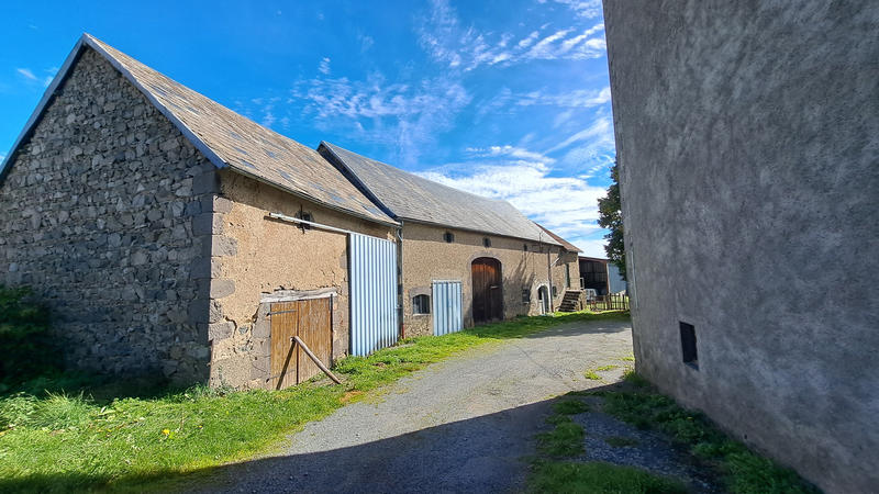 Maison - 172 m² - 10 pièces