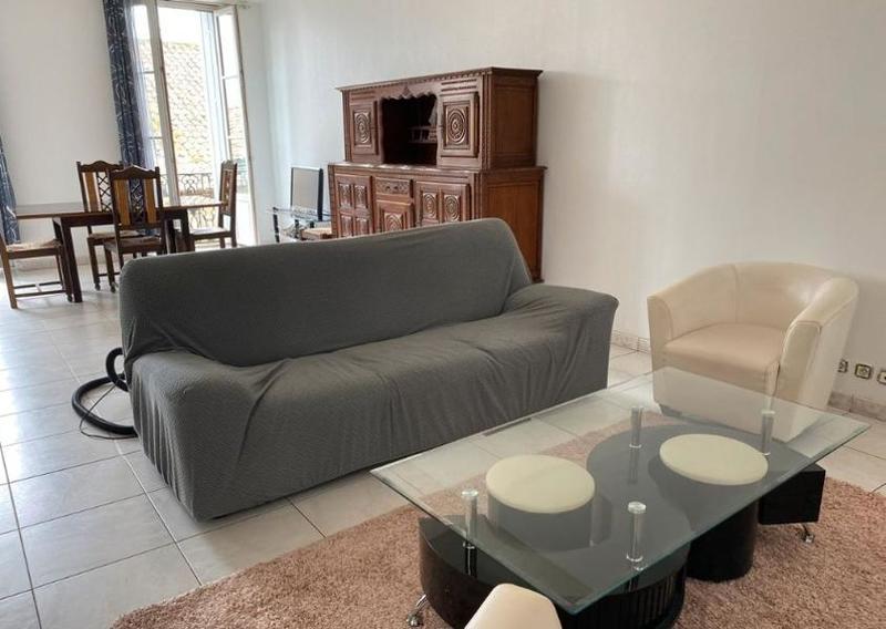 Appartement - 83 m² - 3 pièces