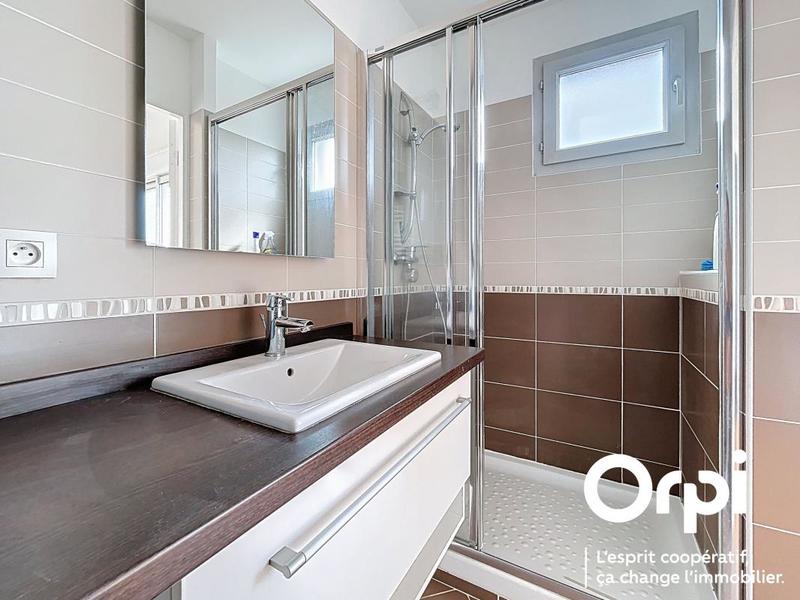 Appartement - 109 m² - 5 pièces