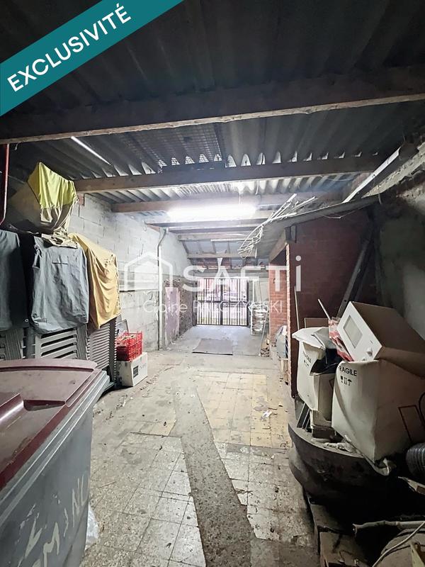 Local commercial - 198 m² - 4 pièces