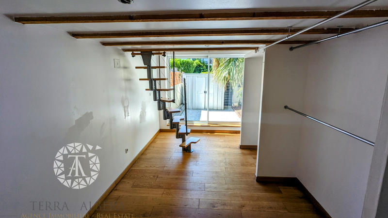 Villa - 100 m² - 4 pièces