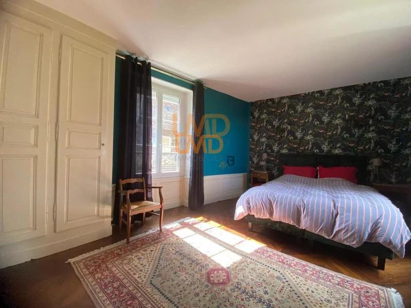 Maison de bourg - 115 m² - 5 pièces