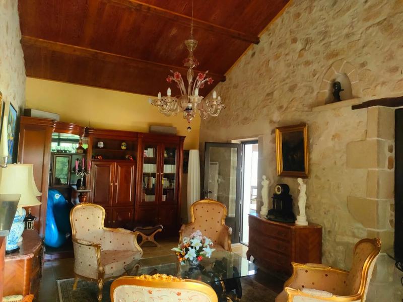 Villa - 175 m² - 6 pièces