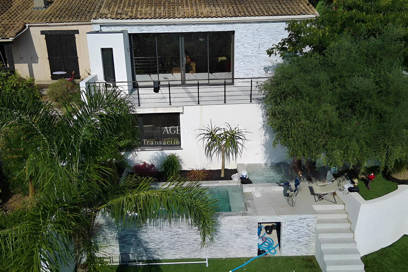 Maison - 109 m² - 2 pièces