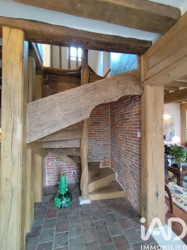 Maison - 180 m² - 6 pièces