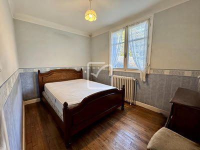 Maison - 81 m² - 6 pièces