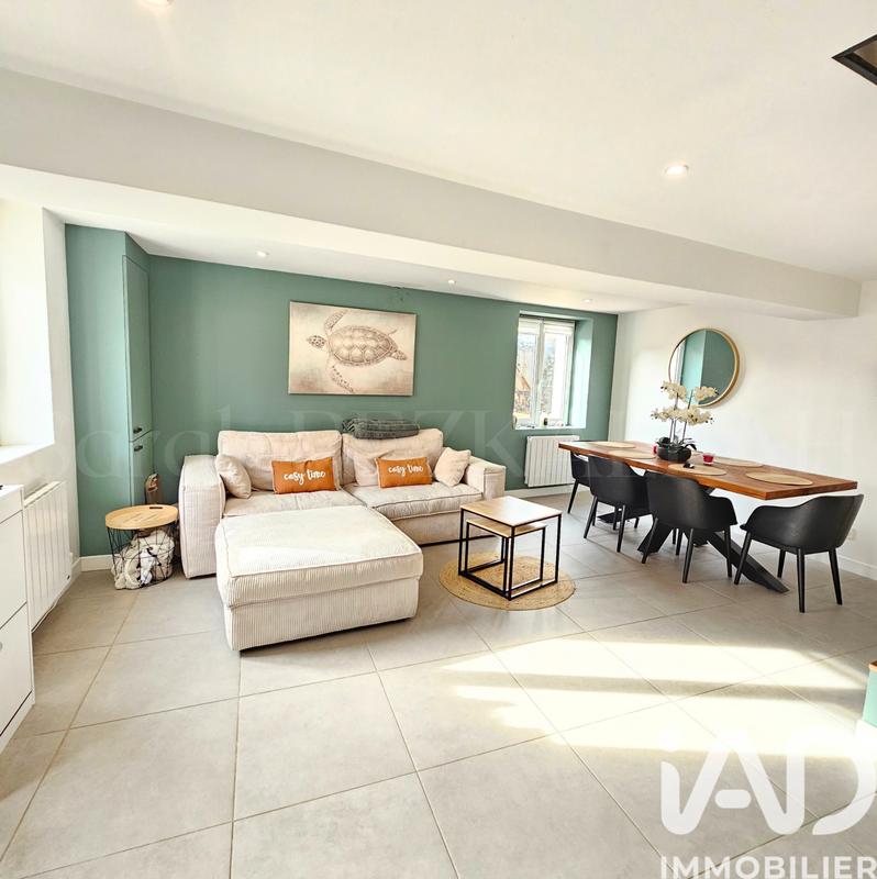 Maison - 84 m² - 4 pièces