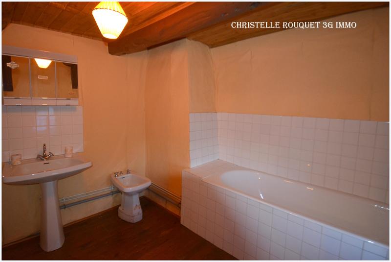 Corps de ferme - 72 m² - 5 pièces