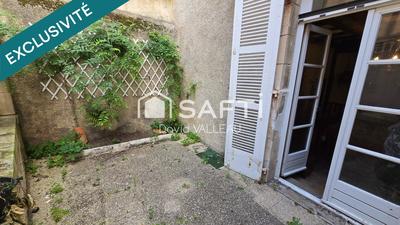 Maison - 225 m² - 8 pièces