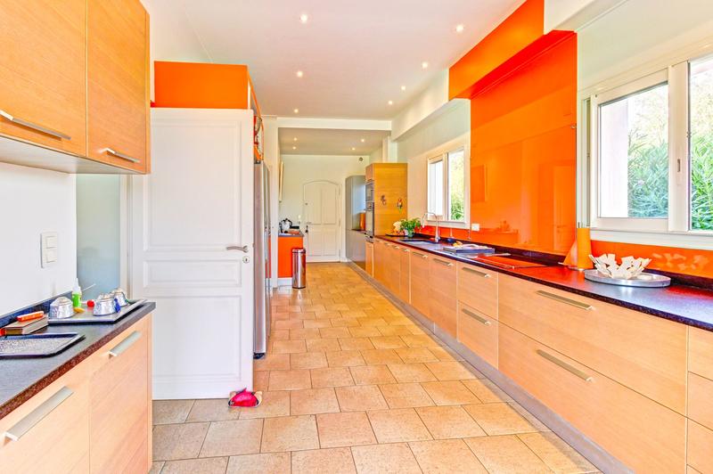 Viager - Maison - 279 m² - 7 pièces