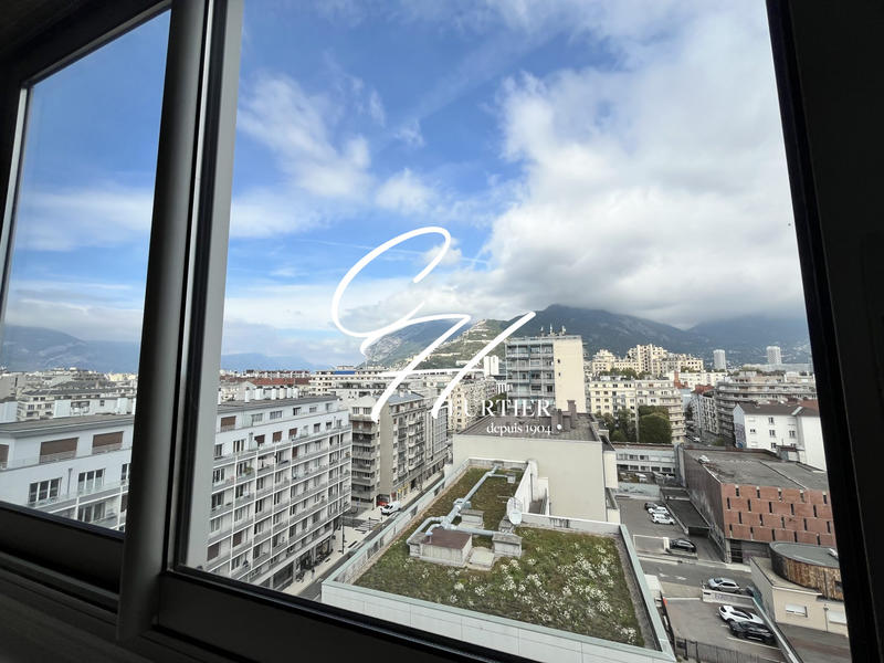 Appartement - 116 m² - 4 pièces