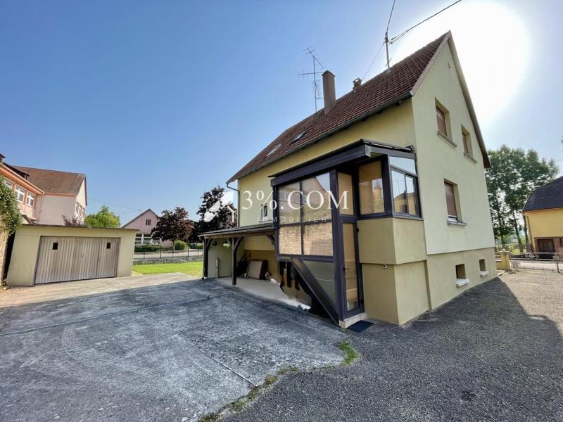 Maison - 122 m² - 5 pièces