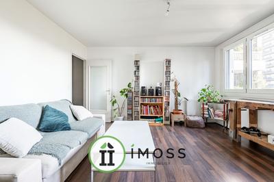 Appartement - 80 m² - 4 pièces