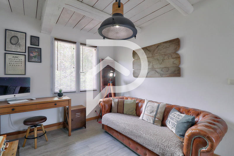 Villa - 173 m² - 6 pièces