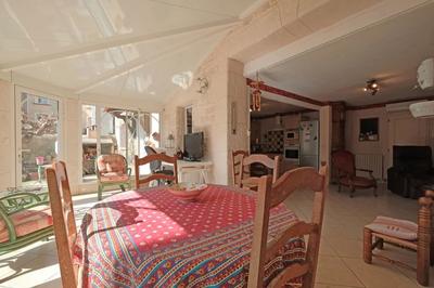 Appartement - 180 m² - 6 pièces