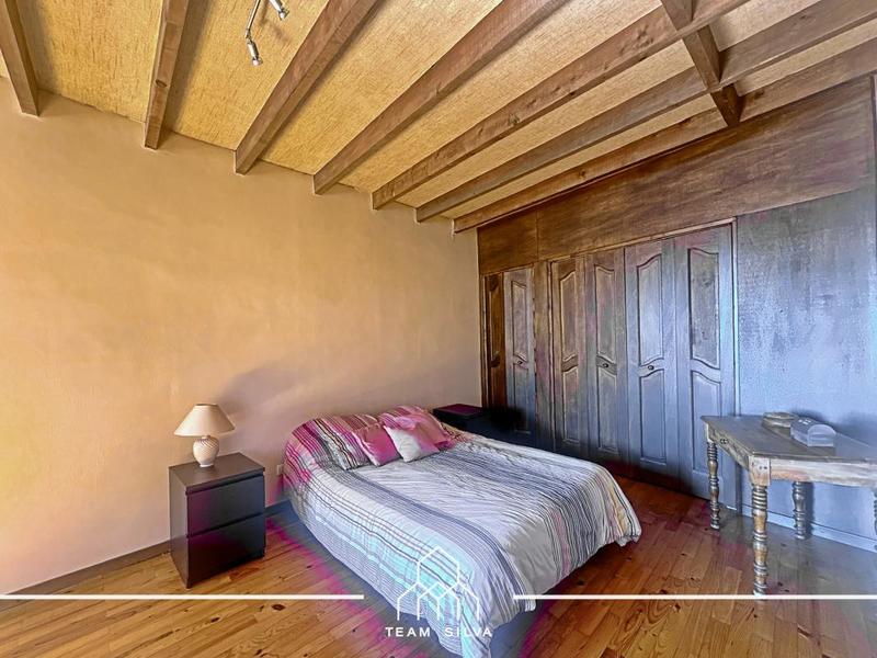 Maison - 194 m² - 5 pièces