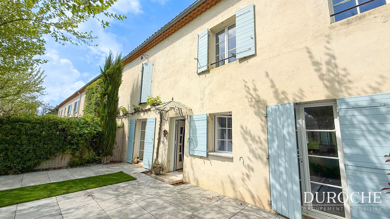 Mas - 97 m² - 4 pièces