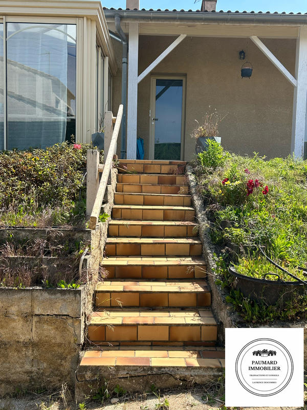 Maison - 104 m² - 8 pièces