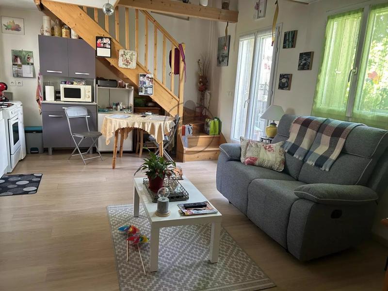 Maison - 148 m² - 8 pièces