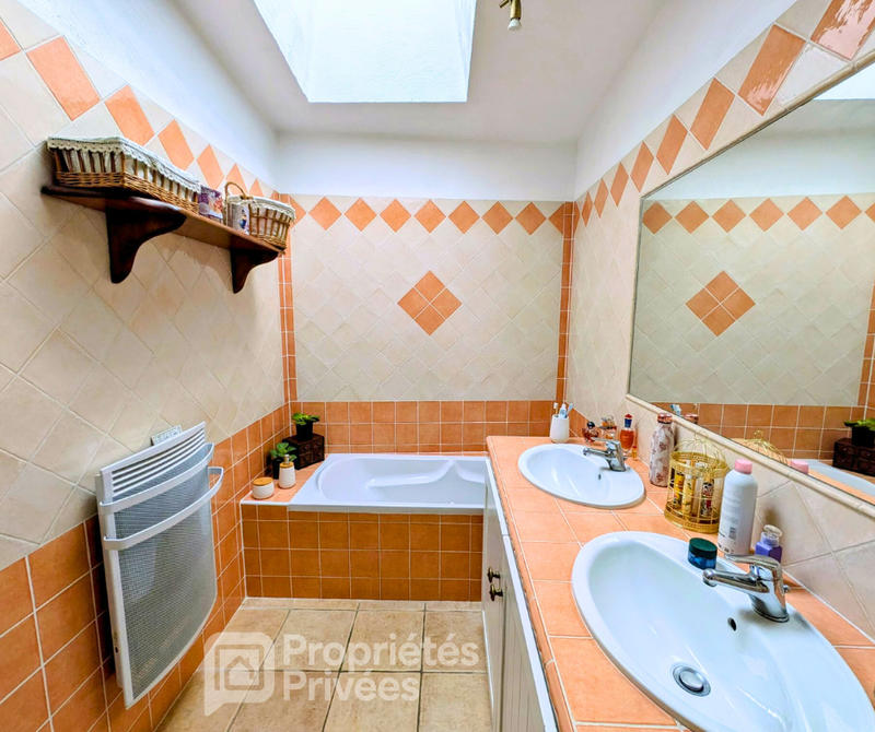 Maison - 103 m² - 4 pièces