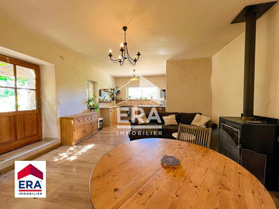 Maison - 167 m² - 7 pièces