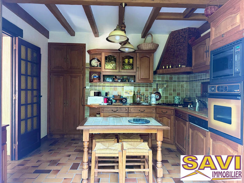 Maison traditionnelle - 153 m² - 5 pièces