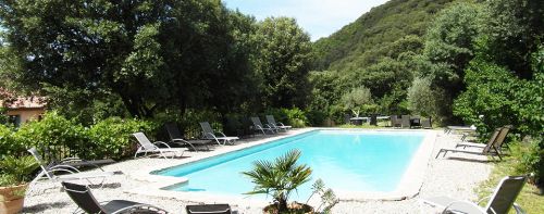 Gîtes du Château de Colombières sur Orb