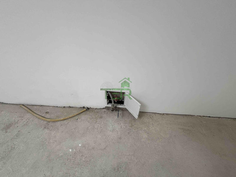 Local d'activités - 82 m² - 1 pièce