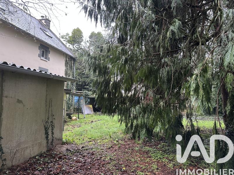 Maison - 137 m² - 7 pièces