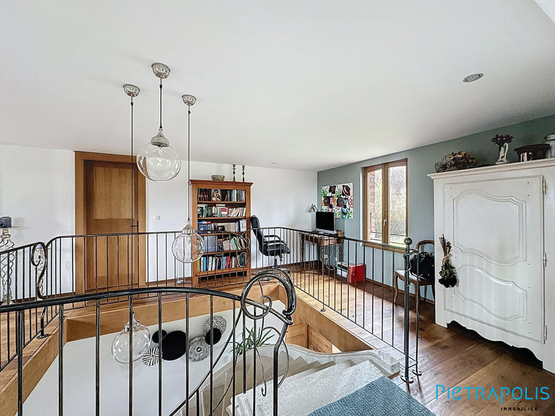 Maison ancienne - 210 m² - 6 pièces