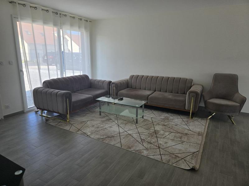 Maison - 95 m² - 7 pièces