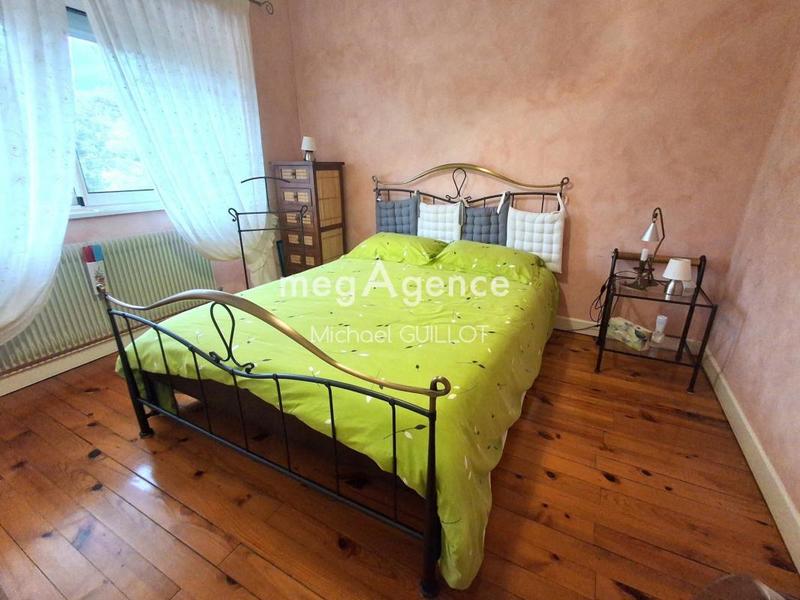 Maison - 155 m² - 6 pièces